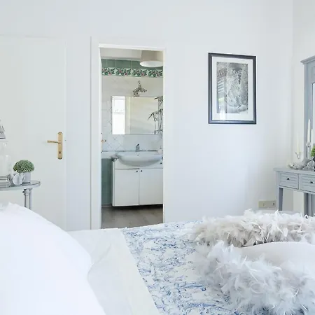 Villa Marygrace Dei Marmi House 150 Metres From The